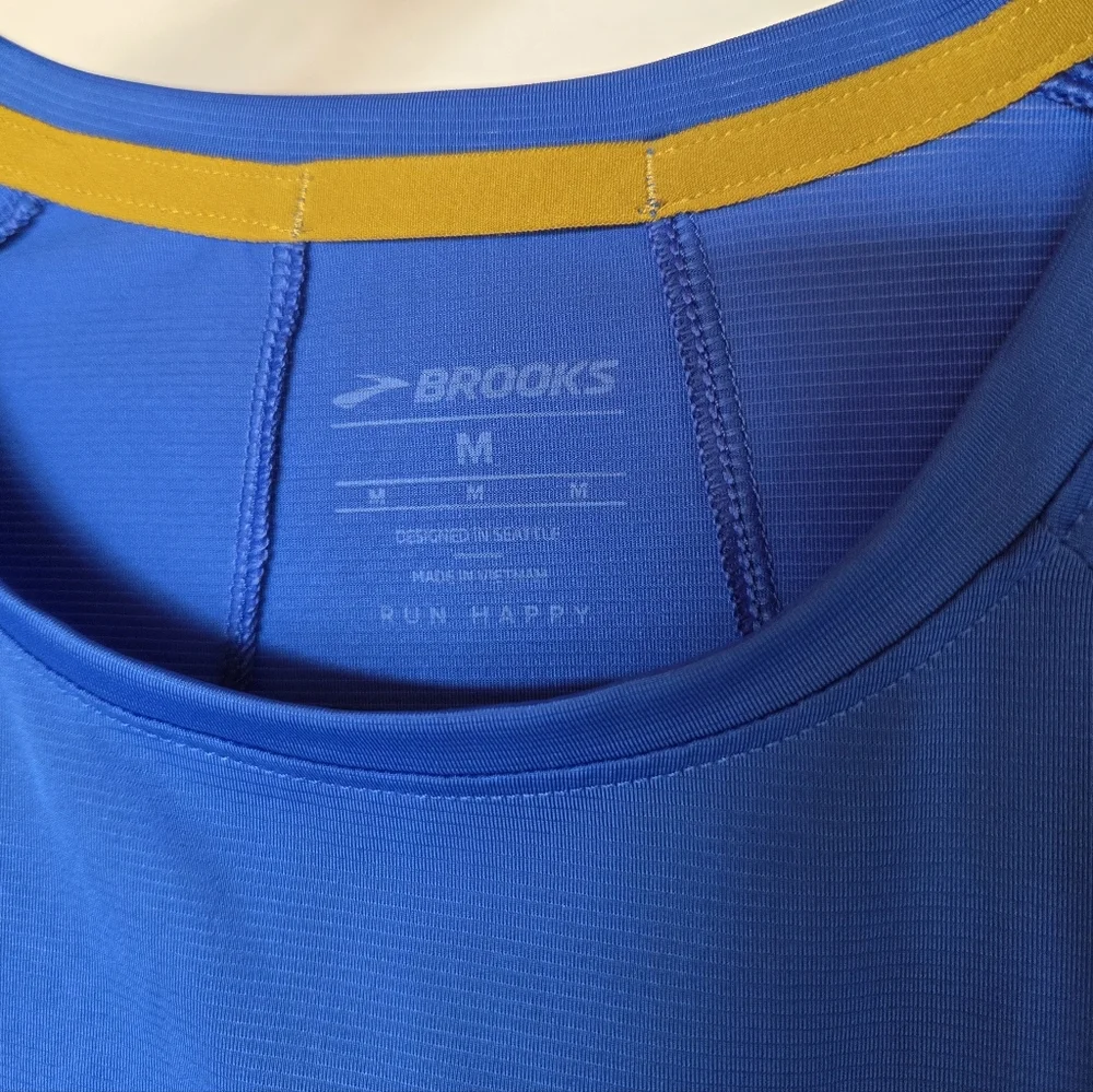 NWOT Brooks Sprint Free Long Sleeve Shirt in Bluetiful - Picture 5 of 7